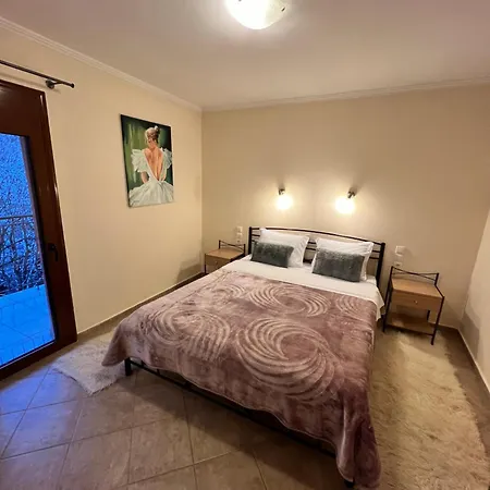 بيت ريفي Queen Of Orliaka *